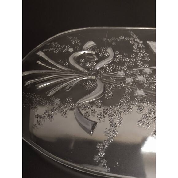 Fleur by William Fraser Oval Glass Canape Tray Etched Floral 15.75" - Picture 7 of 10